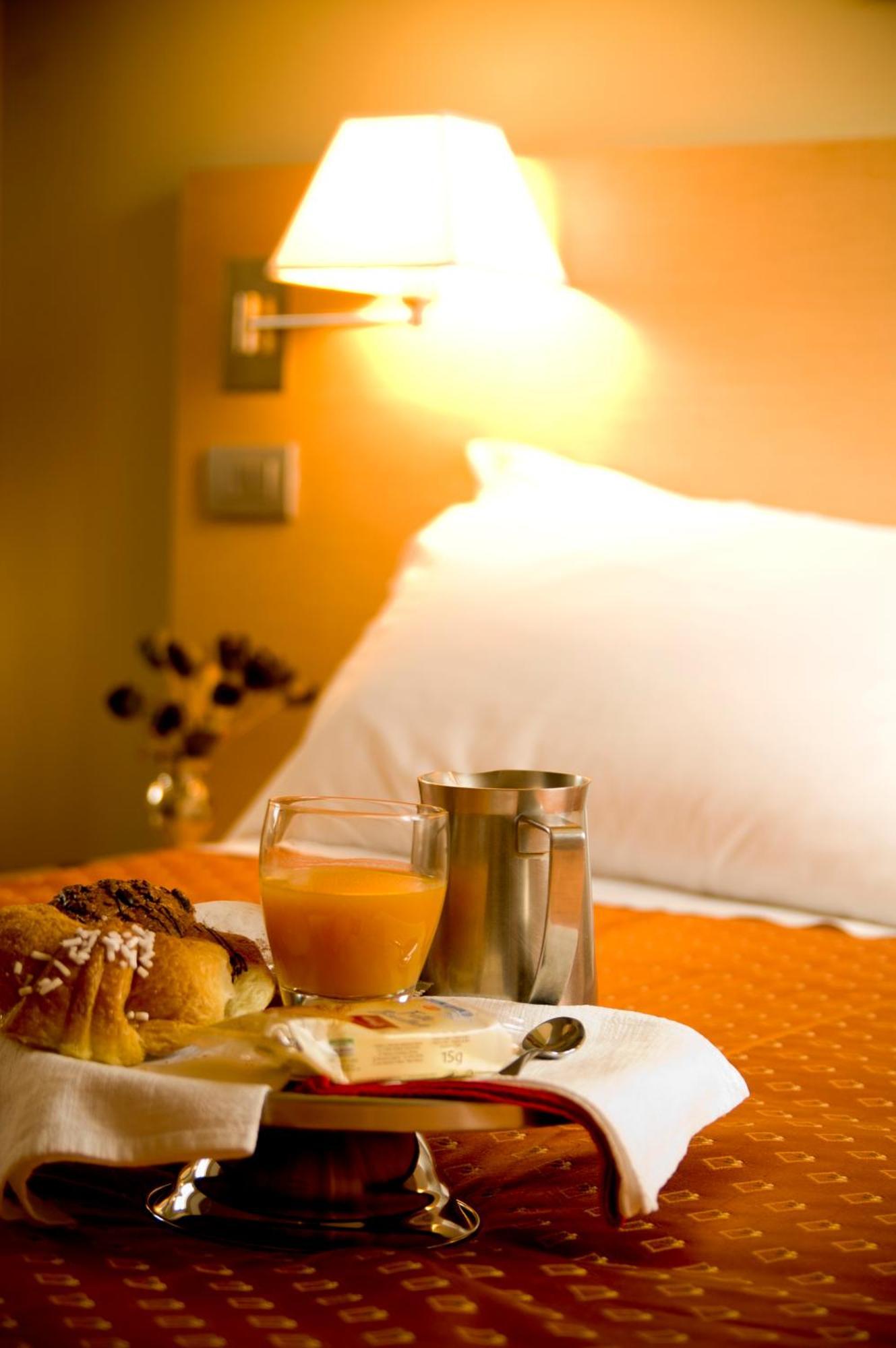 Hotel Main Street Cerasolo Zewnętrze zdjęcie