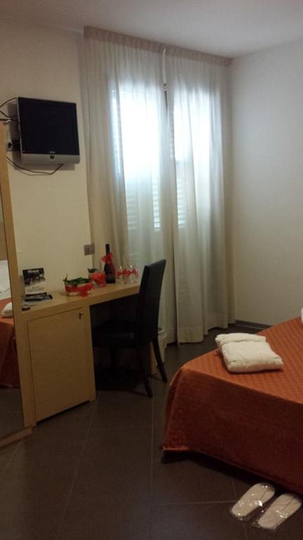 Hotel Main Street Cerasolo Zewnętrze zdjęcie